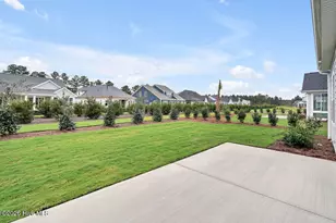 7370 Foxbriar Dr, Leland, NC 28451 - Photo 39