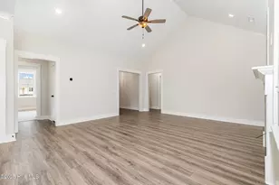 602 Tuscany Cir, Princeton, NC 27569 - Photo 9