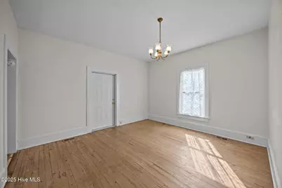 122 W 5th Street, Washington, NC 27889 - Photo 11