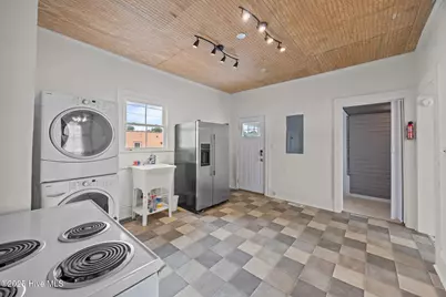 122 W 5th Street, Washington, NC 27889 - Photo 15