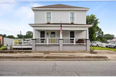 122 W 5th Street, Washington, NC 27889 - Photo 1