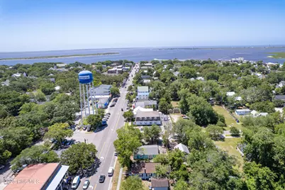 102 W Brown Street, Southport, NC 28461 - Photo 7