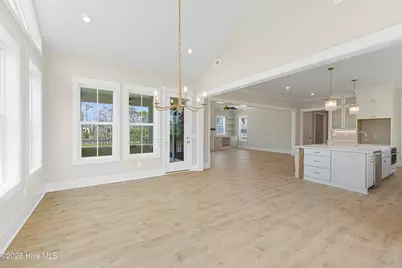 503 Swan Court, Beaufort, NC 28516 - Photo 5