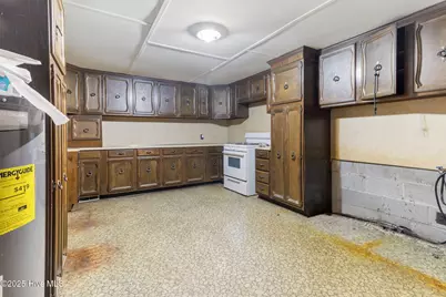 4232 Old Battleboro Road, Battleboro, NC 27809 - Photo 19