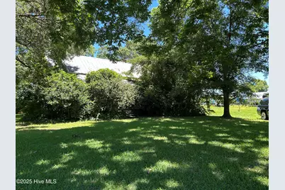139 Hall Point Road, Sneads Ferry, NC 28460 - Photo 3