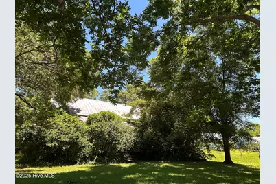 139 Hall Point Road, Sneads Ferry, NC 28460 - Photo 9