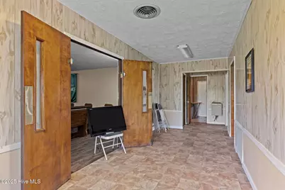 275 W US 70 Highway W, Havelock, NC 28532 - Photo 11