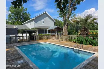 121 Schley Avenue, Lake Waccamaw, NC 28450 - Photo 27