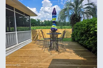 121 Schley Avenue, Lake Waccamaw, NC 28450 - Photo 31