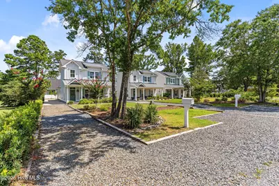 304 W 11th Street, Southport, NC 28461 - Photo 13