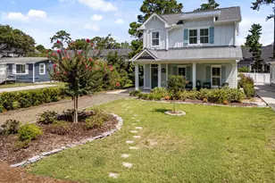 304 W 11th St, Southport, NC 28461 - Photo 7