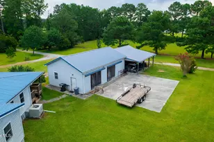 161 Howard Ln, Swansboro, NC 28584 - Photo 9