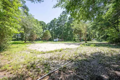 1305 Burnett Road, Wilmington, NC 28409 - Photo 9