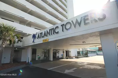 1615 Lake Park Boulevard S #Unit 103, Carolina Beach, NC 28428 - Photo 1