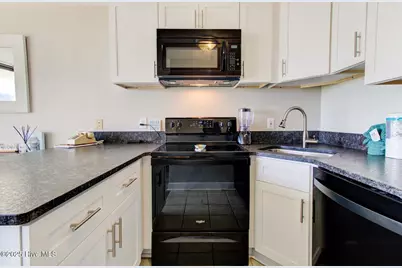 1615 Lake Park Boulevard S #Unit 103, Carolina Beach, NC 28428 - Photo 11