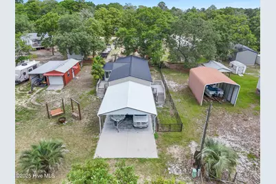 3216 Woodlawn Avenue SW, Supply, NC 28462 - Photo 33