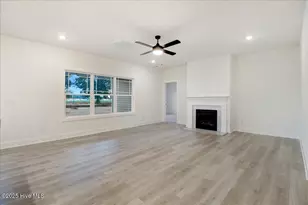 102 Manchester Ct, La Grange, NC 28551 - Photo 11