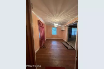707 Cameron Drive, Kinston, NC 28501 - Photo 7