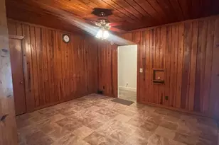 707 Cameron Dr, Kinston, NC 28501 - Photo 5
