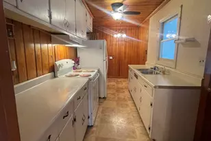 707 Cameron Dr, Kinston, NC 28501 - Photo 3
