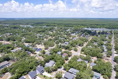 101 SW 17th Street, Oak Island, NC 28465 - Photo 9