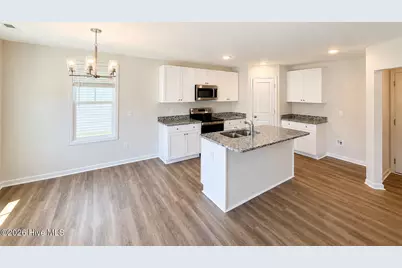 17 W Emily Gardens Drive, Selma, NC 27576 - Photo 7