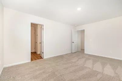 17 W Emily Gardens Drive, Selma, NC 27576 - Photo 19