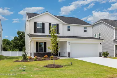 25 W Emily Gardens Drive, Selma, NC 27576 - Photo 3