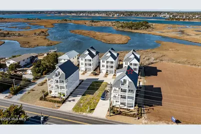 607 S Topsail Drive, Surf City, NC 28445 - Photo 3