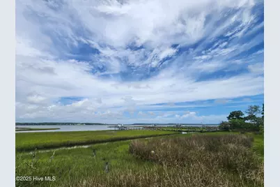 240 River Reach Drive, Swansboro, NC 28584 - Photo 13