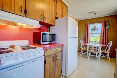 203 Empie Avenue, Topsail Beach, NC 28445 - Photo 9