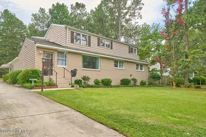 825 N Saylor Street, Southern Pines, NC 28387 - Photo 5