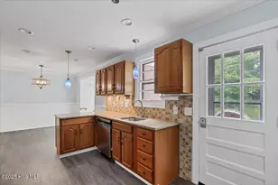 825 N Saylor St, Southern Pines, NC 28387 - Photo 25