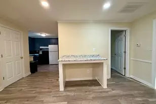 105 Rhodes St, Williamston, NC 27892 - Photo 11