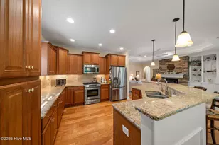 8269 Crest Top Ct NE, Leland, NC 28451 - Photo 5