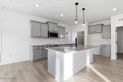 107 Brighton Street, La Grange, NC 28551 - Photo 9