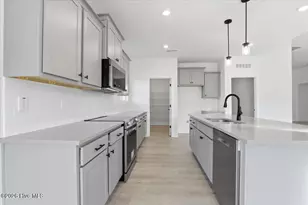 107 Brighton St, La Grange, NC 28551 - Photo 13