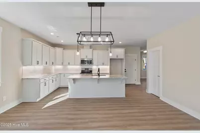 560 Kennedy Circle, Southport, NC 28461 - Photo 21