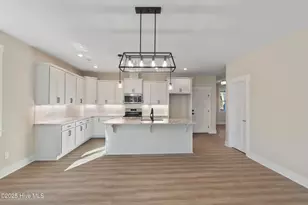560 Kennedy Cir, Southport, NC 28461 - Photo 21