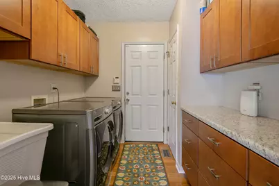 6528 Foxberry Road, Fayetteville, NC 28314 - Photo 15