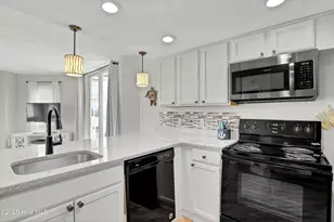 2000 New River Inlet Rd, North Topsail Beach, NC 28460 - Photo 17