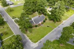 901 School Dr, Williamston, NC 27892 - Photo 15