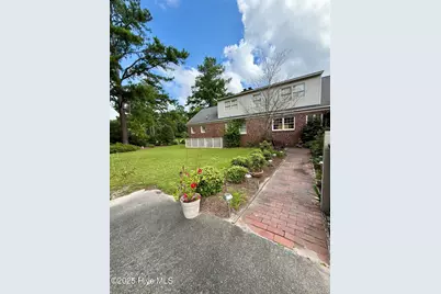 901 School Drive, Williamston, NC 27892 - Photo 13