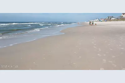 000 Hampton Colony Circle, North Topsail Beach, NC 28460 - Photo 21