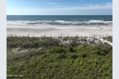 000 Hampton Colony Circle, North Topsail Beach, NC 28460 - Photo 9