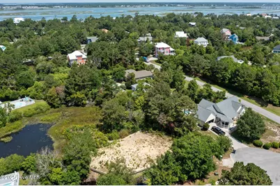 302 Friendship Court, Emerald Isle, NC 28594 - Photo 5