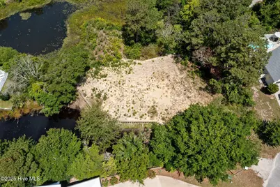 302 Friendship Court, Emerald Isle, NC 28594 - Photo 3