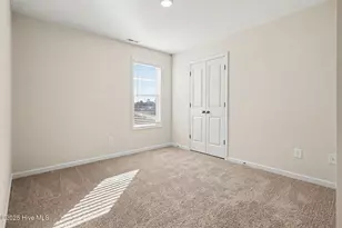40 E Emily Gardens Dr, Selma, NC 27576 - Photo 23