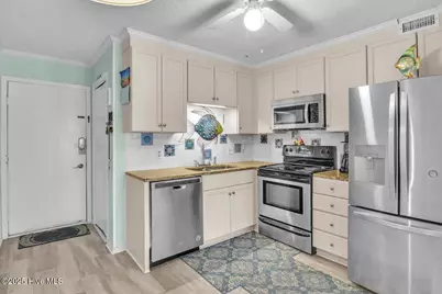 1404 Canal Drive #15, Carolina Beach, NC 28428 - Photo 11
