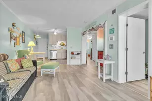 1404 Canal Dr, Carolina Beach, NC 28428 - Photo 15
